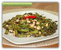 Spicy Green Beans with Peanuts